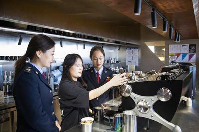 延吉市税务局 萃取税惠政策，精准服务‘县咖之王’商标代理发展